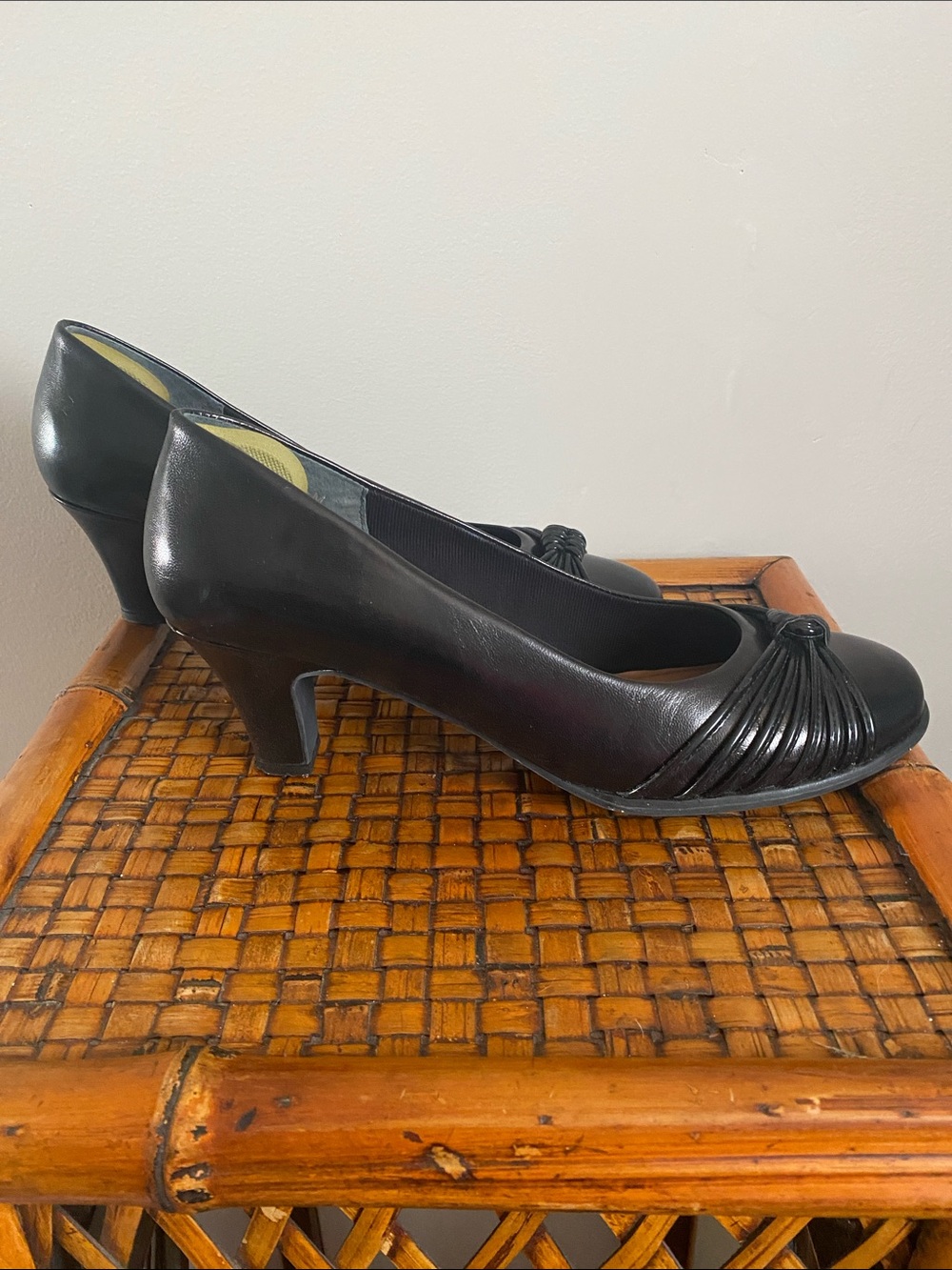 Walking Cradles Dress Pump 11M Coquette Chic Goth Witchy Dark Academia Preppy